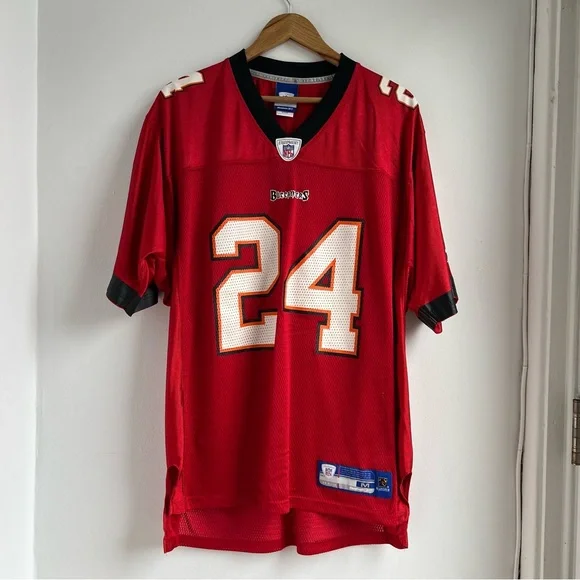 Vintage Cadillac Williams Tampa Bay Buccaneers Jersey Reebok Mens Medium NFL - Picture 1 of 11